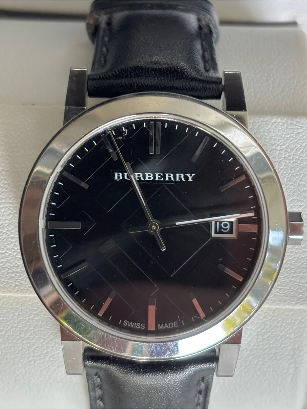 Burberry authentic timepiece